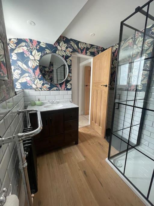 Rondor Cottage 布里奇诺斯 外观 照片